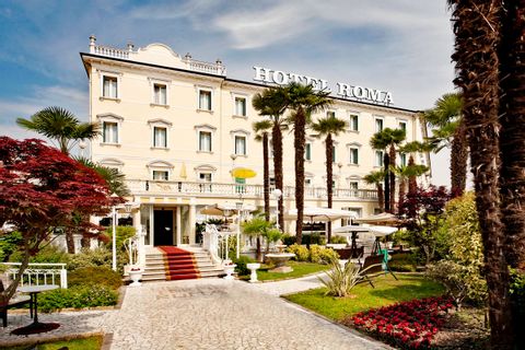 Aussenansicht Hotel Terme Roma